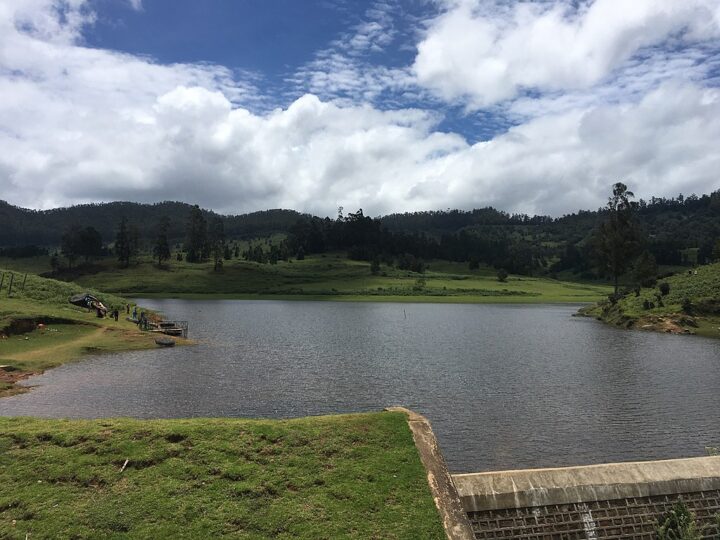 Mannavanur Lake Kodaikanal