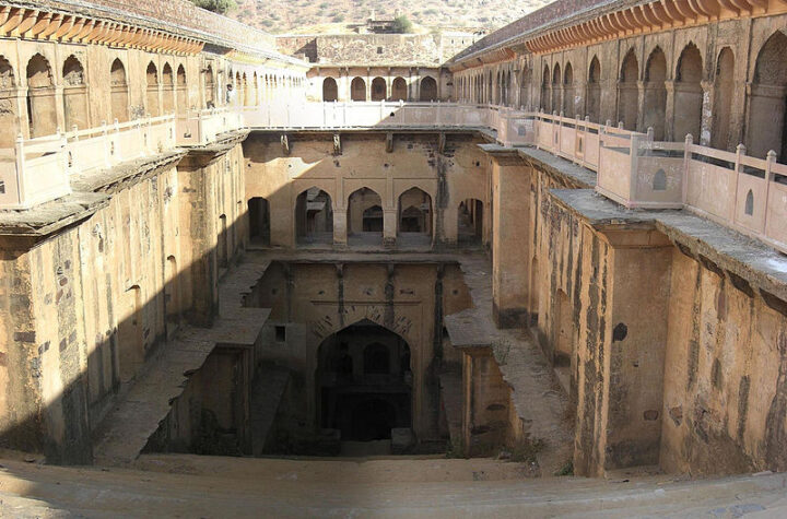 Neemrana Baori - A stepwell near Neemrana Fort Palace