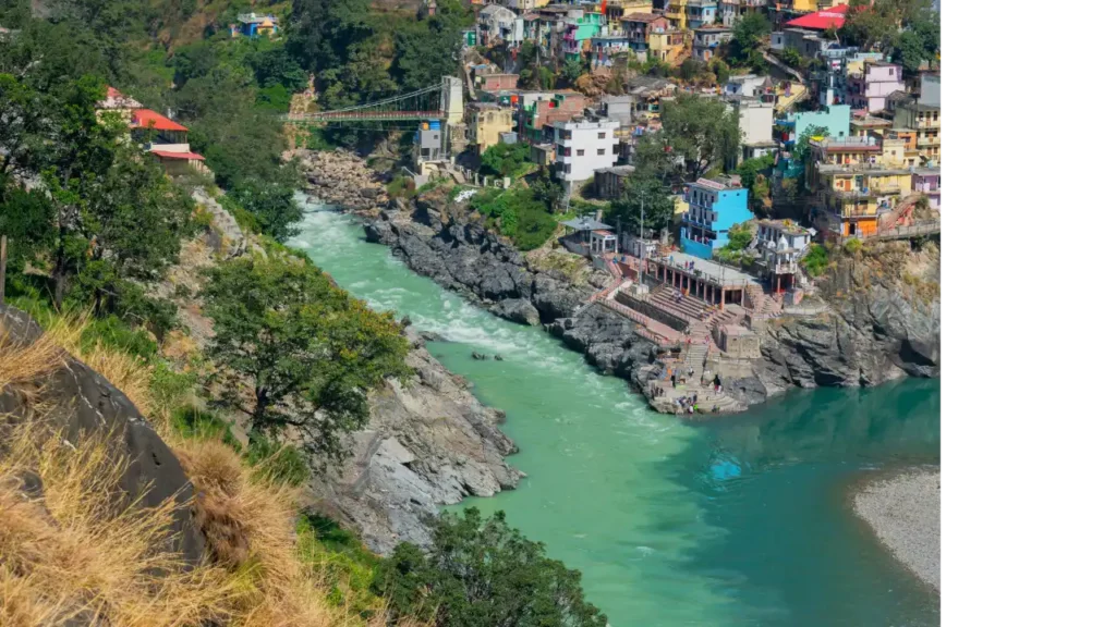 Devprayag - Confluence of the Alaknanda and Bhagirathi rivers (Panch Prayag)