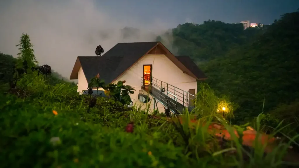 Stay in Vagamon - Zostel